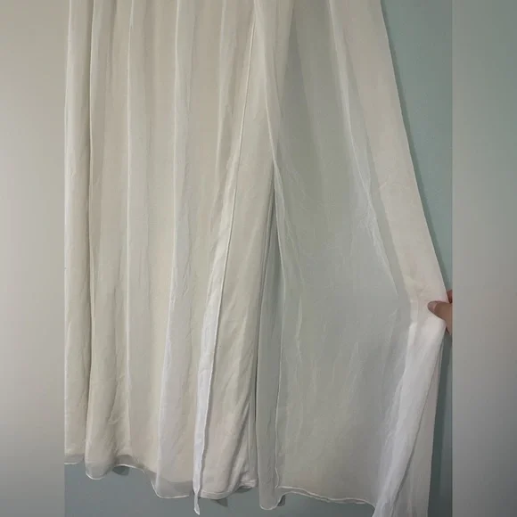 Lulus maxi white skirt - Picture 3 of 6